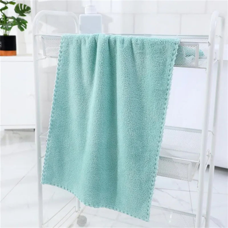 QuickDry Microfiber Hand Towel — 12 × 24 in